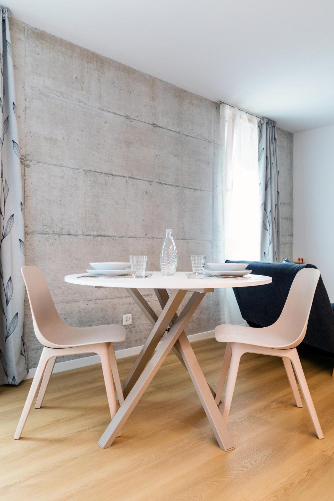 Апартаменты Easy Flat Vezia, Indipendent Entrance, Free Parking Лугано Номер фото